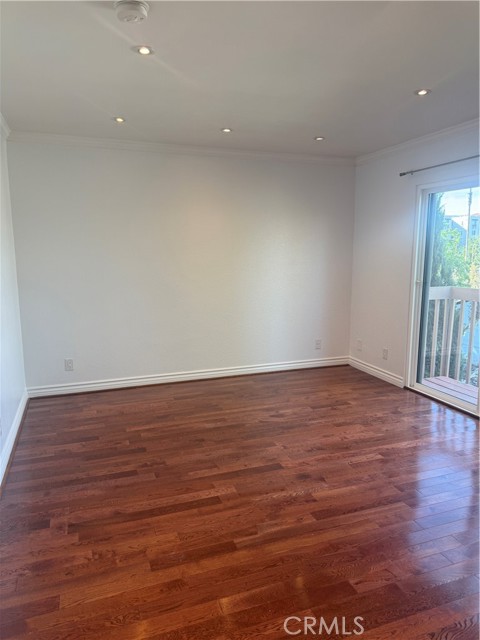 Detail Gallery Image 24 of 41 For 6912 Remmet Ave #5,  Canoga Park,  CA 91303 - 2 Beds | 2/1 Baths