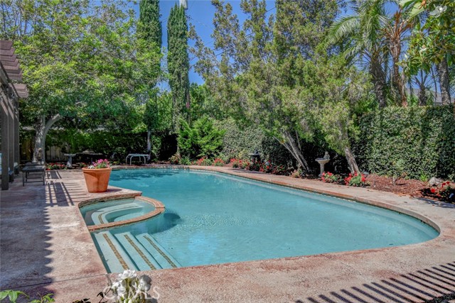 12441 La Bella Drive, Santa Ana CA: https://media.crmls.org/medias/47cbbacb-b3aa-417f-a69b-26e2a09b30c9.jpg