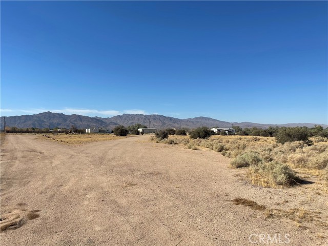 Detail Gallery Image 24 of 43 For 45125 Mendocino Rd, Newberry Springs,  CA 92365 - 5 Beds | 3 Baths