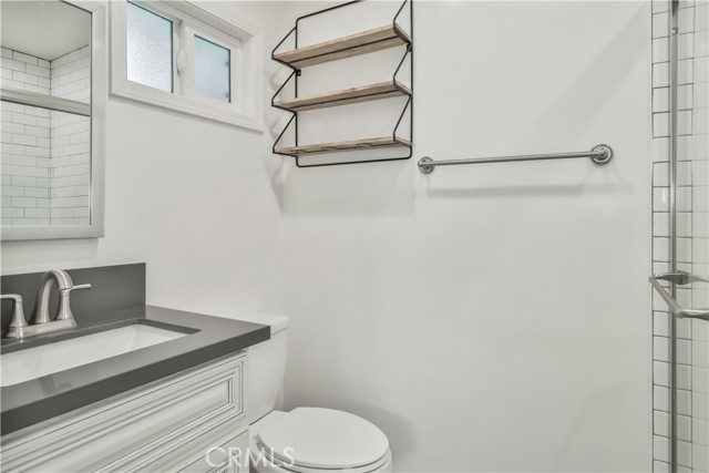 Detail Gallery Image 21 of 41 For 21053 Burton St, Canoga Park,  CA 91304 - 3 Beds | 2 Baths