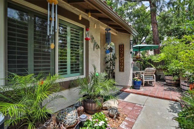9793 Louise Way, Rancho Cucamonga CA: https://media.crmls.org/medias/47cd2d11-188f-4fc5-8f8a-b0104a399327.jpg