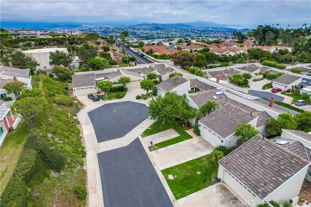 47cdbe8a B30b 42b6 B17c 64e15cdf853f