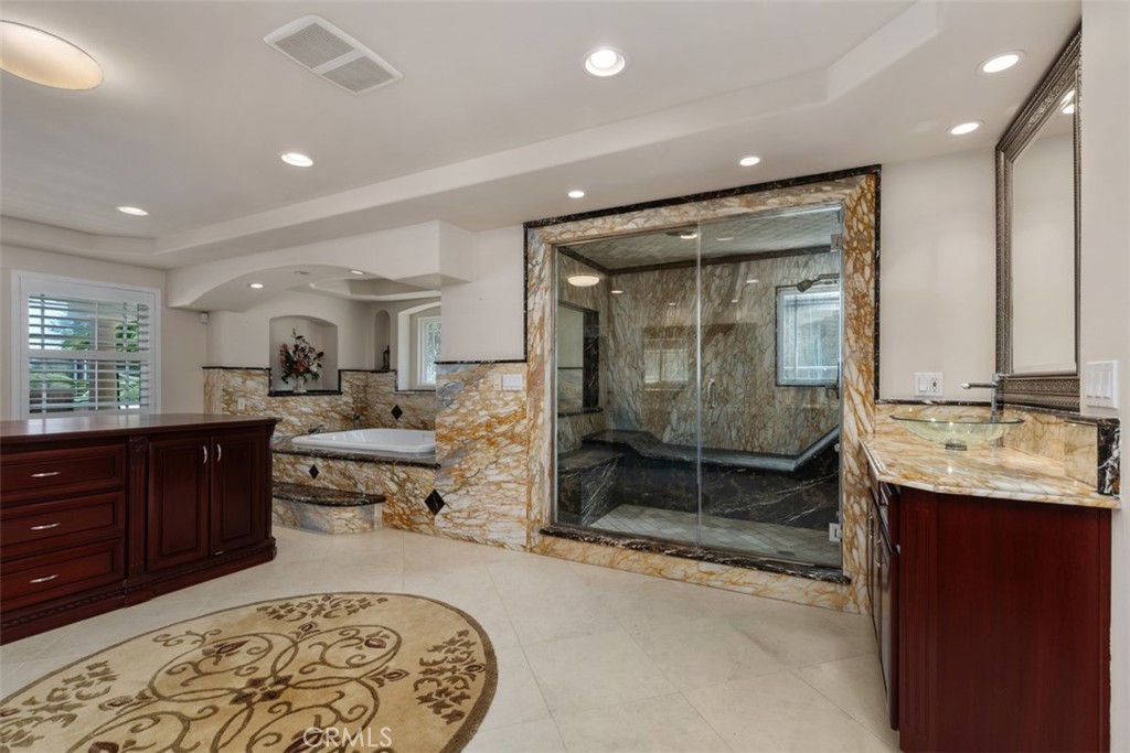 MLS #OC26151633 image #36