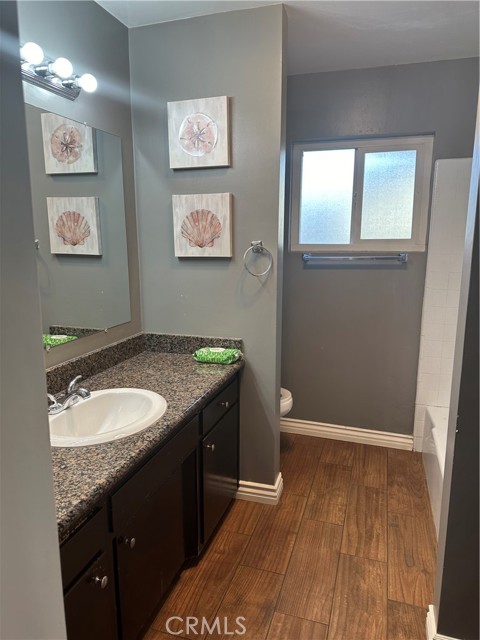 Image 13 of 21 For 43251 San Mateo Way