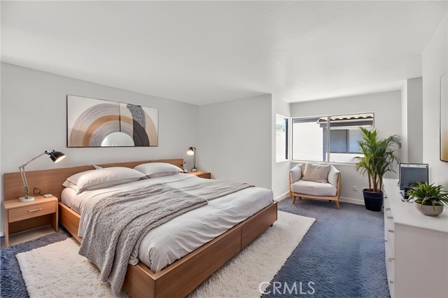 Image 30 of 60 For 7526 Jerez Court 4