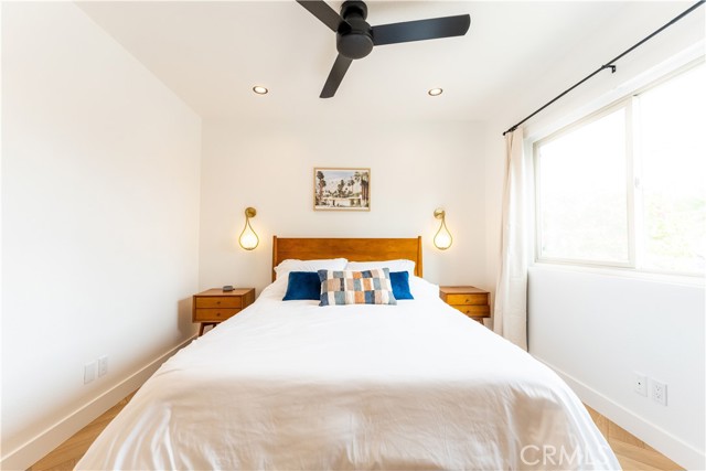 515 N Burton Way, Palm Springs CA: https://media.crmls.org/medias/47d01808-555a-4929-a655-e0a38c14497a.jpg