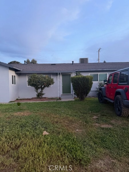 1627 W Riggin Avenue, Visalia CA: https://media.crmls.org/medias/47d059e6-ae49-4710-bd19-7cf588e9309f.jpg