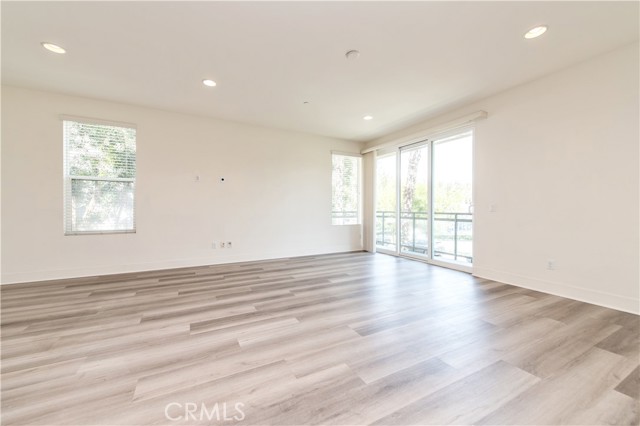 Detail Gallery Image 7 of 31 For 120 Rockefeller, Irvine,  CA 92612 - 3 Beds | 3 Baths