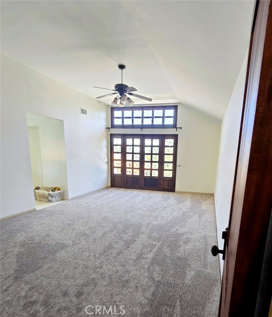 Detail Gallery Image 5 of 20 For 19613 Hiawatha St, Chatsworth,  CA 91311 - 4 Beds | 3/1 Baths