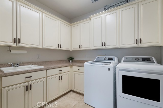 Detail Gallery Image 19 of 53 For 3632 Sunview Dr, Paradise,  CA 95969 - 3 Beds | 2/1 Baths