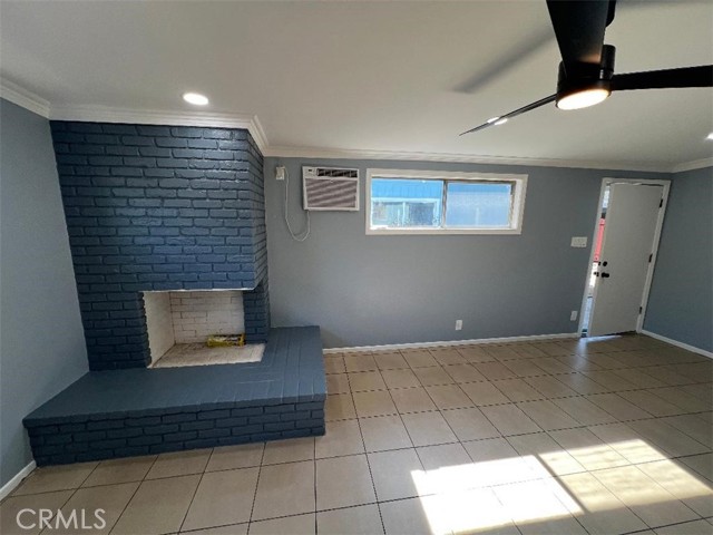 Detail Gallery Image 4 of 12 For 2144 E Poppy St, Long Beach,  CA 90805 - 0 Beds | 1 Baths