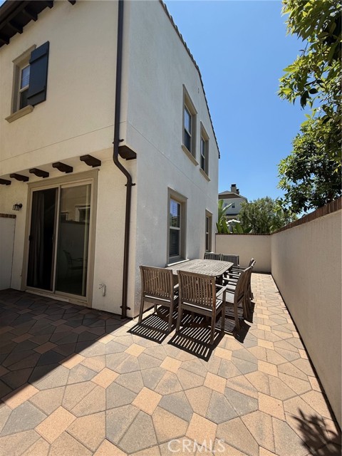 651 E Valencia Street, Anaheim CA: https://media.crmls.org/medias/47d536d4-f70a-47b3-bc07-59e99afa1629.jpg