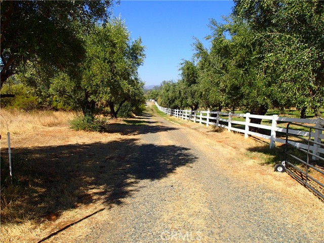 Detail Gallery Image 7 of 14 For 4091 Foothill Bld, Oroville,  CA 95966 - 2 Beds | 1 Baths