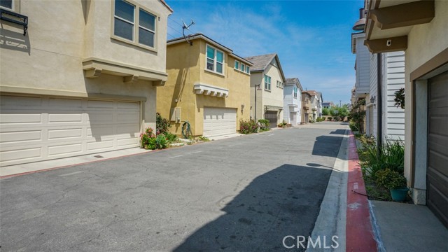 4248 W 5th Street, Santa Ana CA: https://media.crmls.org/medias/47d6301b-b82a-4286-ba01-7d62ad845e90.jpg