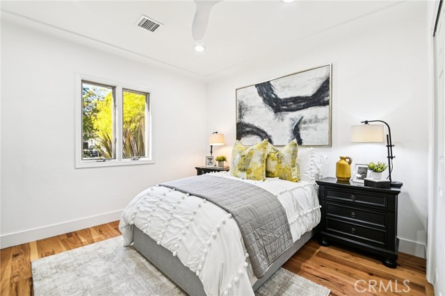 Detail Gallery Image 31 of 58 For 8454 Naylor Ave, Los Angeles,  CA 90045 - 3 Beds | 2 Baths