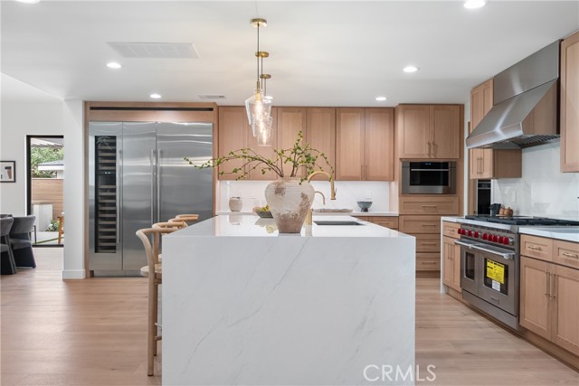 Image 2 of 63 For 2989 Ceylon Drive