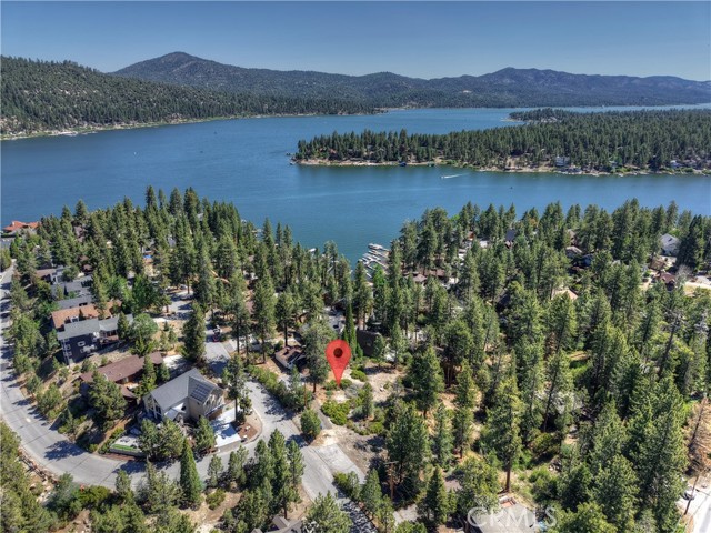 Detail Gallery Image 5 of 19 For 38602 Talbot, Big Bear Lake,  CA 92315 - – Beds | – Baths