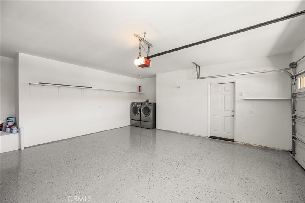 https://media.crmls.org/medias/47d8b0be-64f9-490a-ae0f-dd1afcefbebc.jpg?preset=X-Large