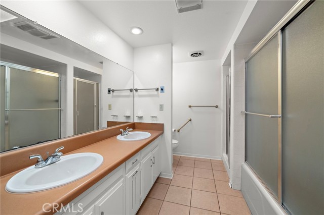 Detail Gallery Image 13 of 35 For 2048 via Mariposa #D,  Laguna Woods,  CA 92637 - 2 Beds | 1 Baths