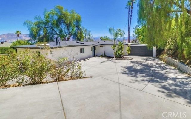 9430 Riverview Avenue, Lakeside CA: https://media.crmls.org/medias/47d9d281-57b1-457d-8909-7e8dd8815362.jpg