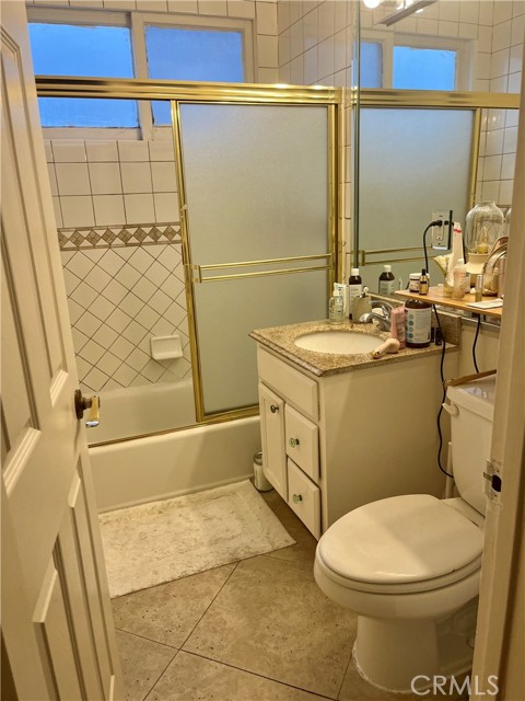 11316 Venice Boulevard, Los Angeles CA: https://media.crmls.org/medias/47dc9c13-8190-477c-a48c-8f9e18b2d4d0.jpg