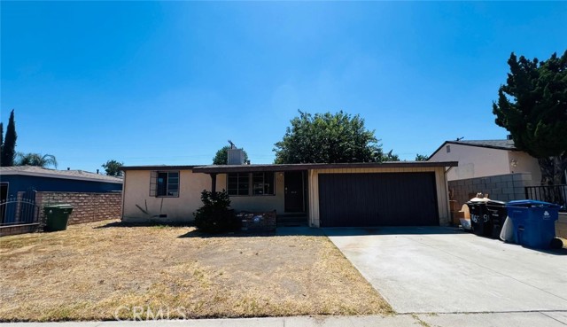 8165 Mammoth Avenue, Panorama City CA: https://media.crmls.org/medias/47dcd5ac-a54f-40e4-8f8e-e07e5a0f3c45.jpg