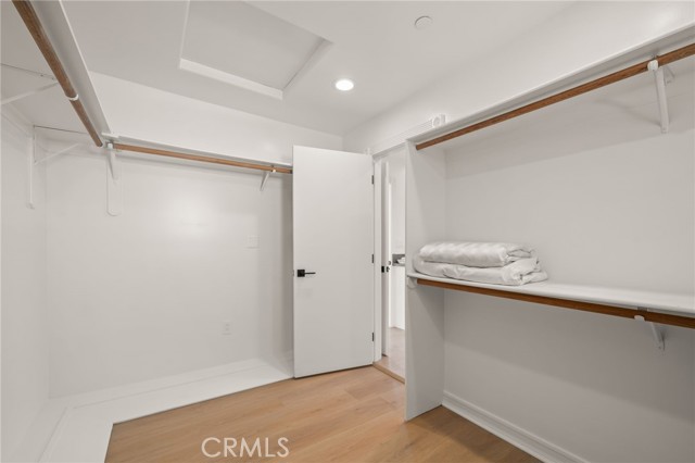 Detail Gallery Image 30 of 60 For 204 N Prospect #B,  Redondo Beach,  CA 90277 - 4 Beds | 3 Baths