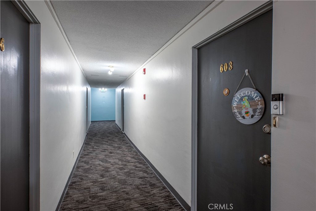 https://media.crmls.org/medias/47dd40da-52a0-4758-a25e-15a3e0e9756b.jpg?preset=X-Large