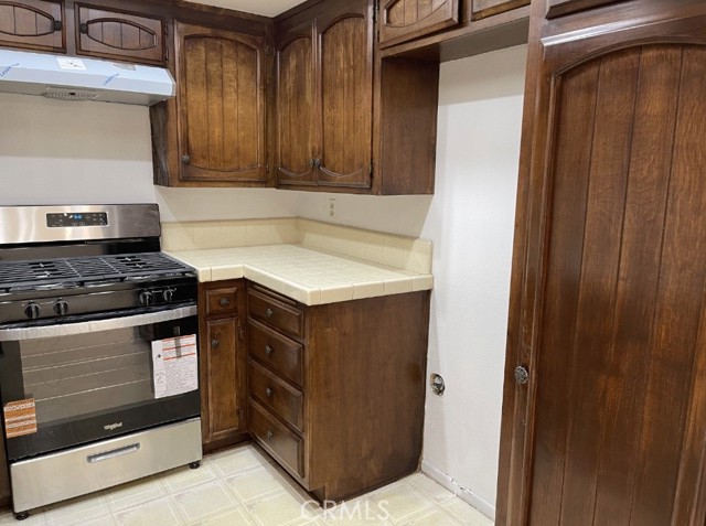 Detail Gallery Image 9 of 24 For 1637 N Verdugo Rd a,  Glendale,  CA 91208 - 2 Beds | 2/1 Baths
