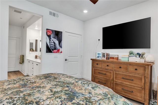 Detail Gallery Image 12 of 30 For 1200 Lasso #105,  Rancho Mission Viejo,  CA 92675 - 2 Beds | 2 Baths