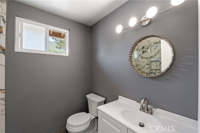 6120 Hedgewall Drive, Westlake Village CA: https://media.crmls.org/medias/47dd9db4-9a5c-438f-a17b-0eb33120355b.jpg