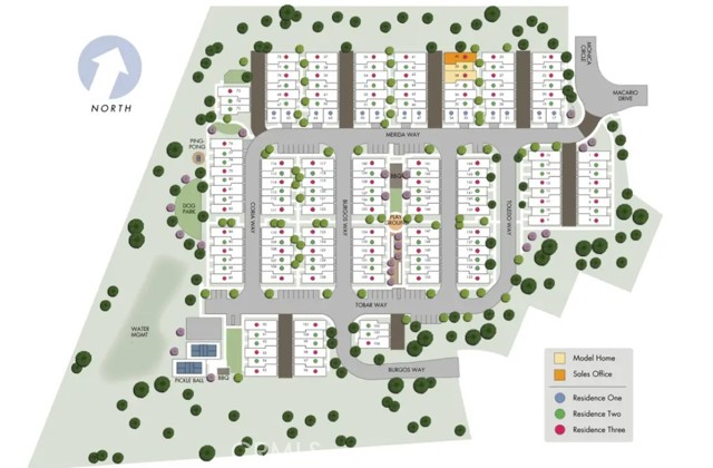 Detail Gallery Image 9 of 9 For 4877 Merida Way, Oceanside,  CA 92057 - 3 Beds | 3 Baths