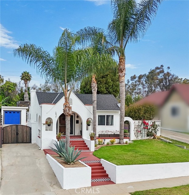 2417 Virginia Road, Los Angeles, California 90016, 3 Bedrooms Bedrooms, ,2 BathroomsBathrooms,Single Family Residence,For Sale,Virginia,BB24143223