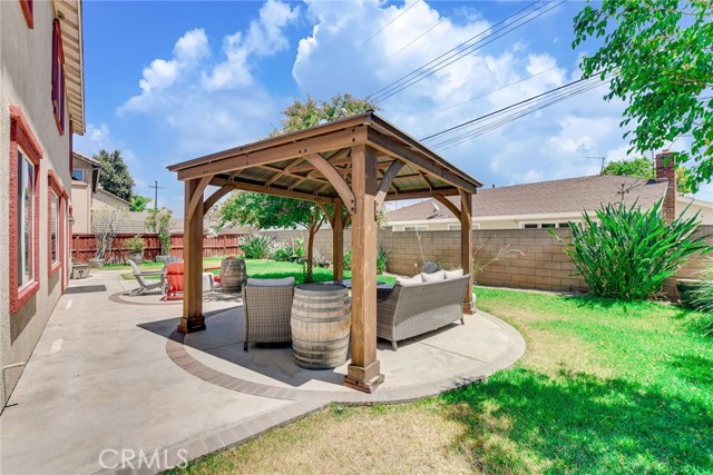 12139 Serra Avenue, Chino CA: https://media.crmls.org/medias/47df3a34-dd47-485c-8778-ff6c3c4dd60f.jpg