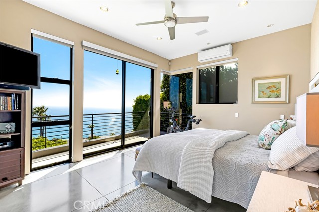 Detail Gallery Image 19 of 61 For 31411 Ceanothus Dr, Laguna Beach,  CA 92651 - 3 Beds | 2/1 Baths