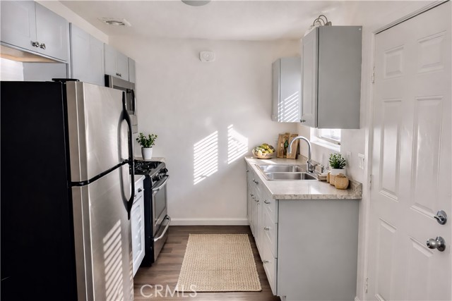 Image 3 of 23 For 36957 Melrose Drive 5