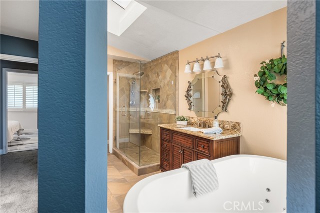8115 Surfline Drive, Huntington Beach CA: https://media.crmls.org/medias/47e047ec-b843-43d0-a4ea-0f817f16ca1f.jpg