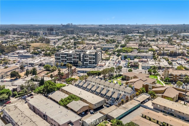 523 E Hazel Street, Inglewood CA: https://media.crmls.org/medias/47e18ab9-3ffd-4064-8a73-1d52c66cdce1.jpg