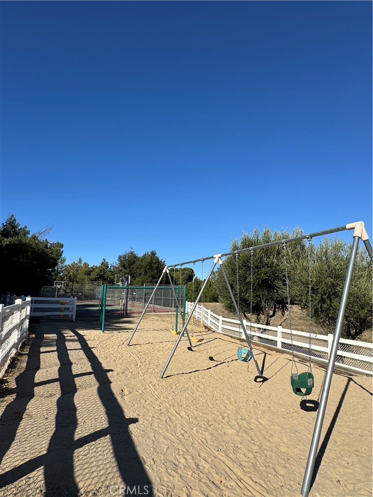 MLS #OC25262578 image #43