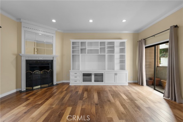 Front Image Thumbnail for CRSR25227900