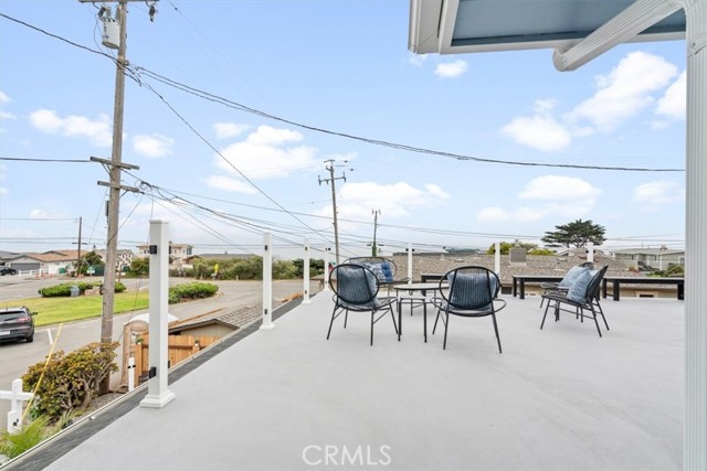 31 N 3rd Street, Cayucos CA: https://media.crmls.org/medias/47e34a2c-88d8-4cc4-8013-aa0f03fe8740.jpg