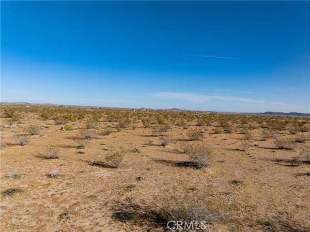 Detail Gallery Image 14 of 21 For 63862 Twentynine Palms Hwy, Joshua Tree,  CA 92252 - – Beds | – Baths