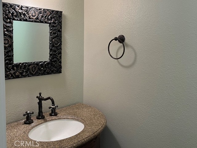 Detail Gallery Image 12 of 31 For 21241 Oakridge Ln, Trabuco Canyon,  CA 92679 - 3 Beds | 2/1 Baths