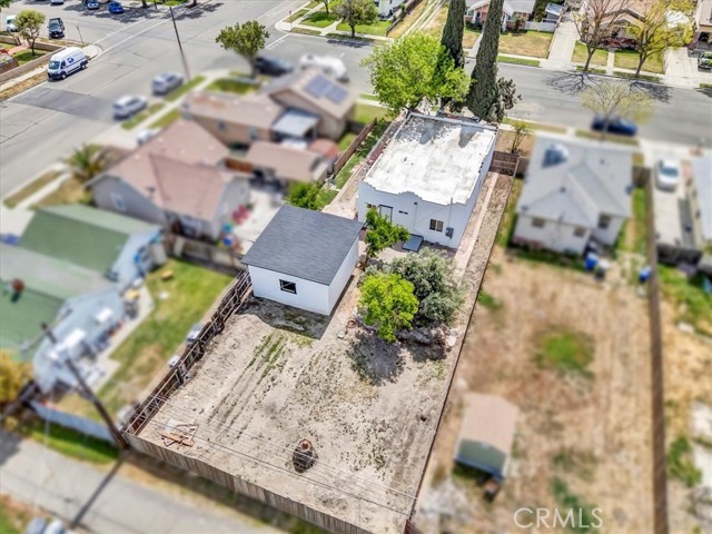 516 C Street, Lemoore CA: https://media.crmls.org/medias/47e485e4-0f0b-4c52-b721-adebaafc5ed6.jpg