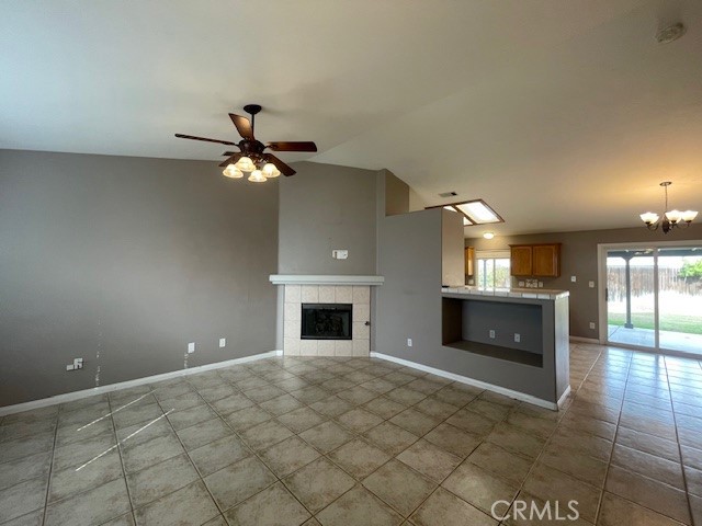 Detail Gallery Image 3 of 17 For 12608 Mauna Loa Ave, Bakersfield,  CA 93312 - 4 Beds | 2 Baths