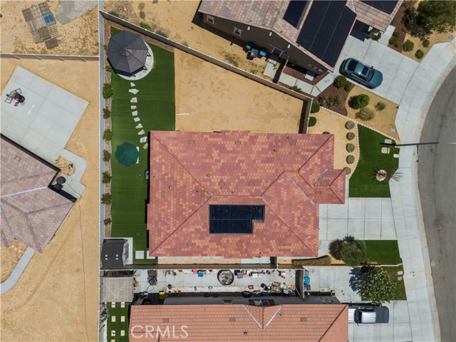5025 W Avenue J6, Lancaster CA: https://media.crmls.org/medias/47e5aebf-e9fc-4b2a-9db6-2e7f5704646e.jpg