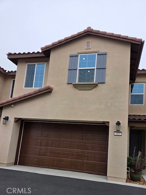 Front Image Thumbnail for CROC25275492