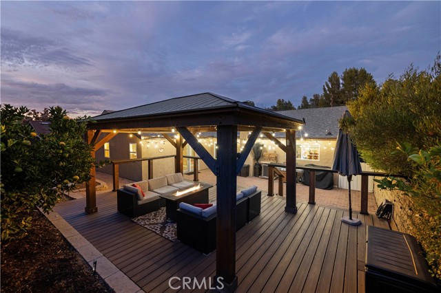 26927 Cuatro Milpas Street, Valencia CA: https://media.crmls.org/medias/47e7148e-4580-425b-a302-99f4ac5b9369.jpg