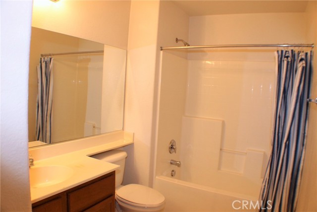 Detail Gallery Image 13 of 26 For 15613 Lasselle St #17,  Moreno Valley,  CA 92551 - 2 Beds | 2/1 Baths