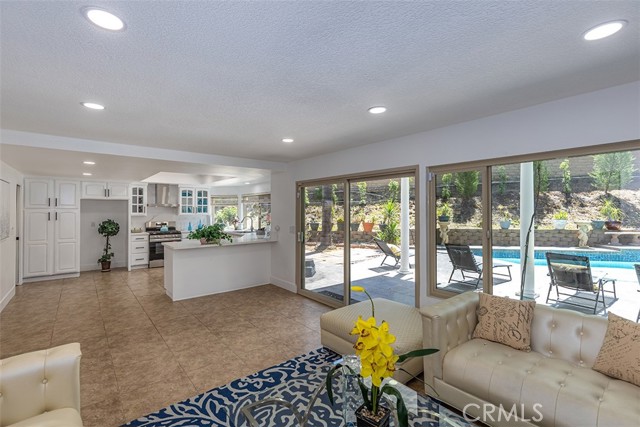 Detail Gallery Image 17 of 66 For 1250 Kinglake Dr, Diamond Bar,  CA 91789 - 4 Beds | 3 Baths